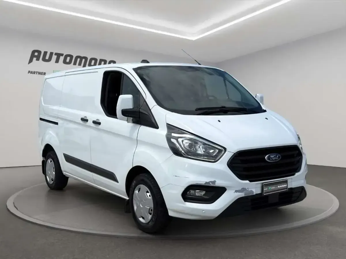 Usata Ford Transit Custom 129 CV (94 kW) 2023 Bianco Furgone