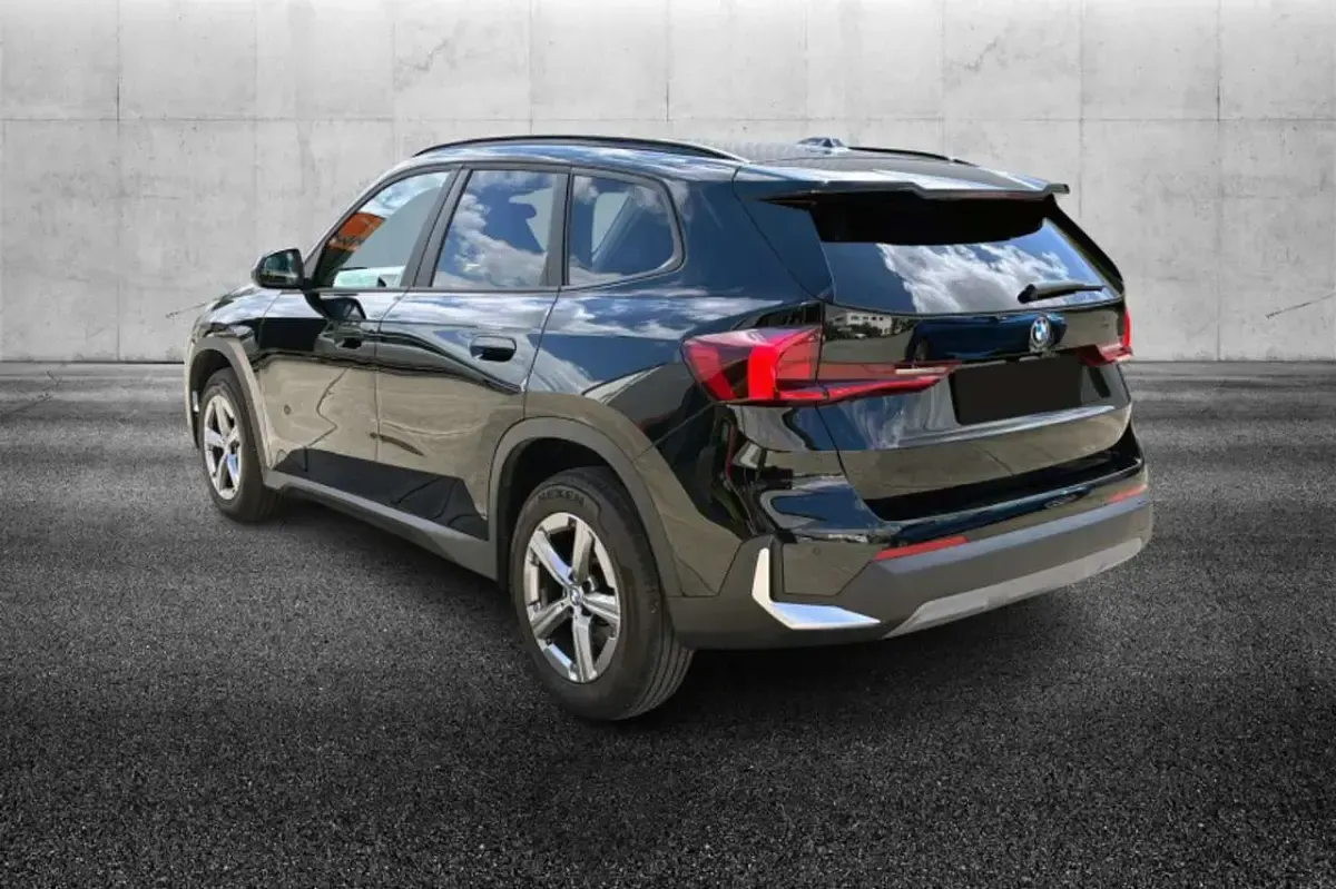 Usata BMW X1 136 CV (100 kW) 2023 Nero SUV
