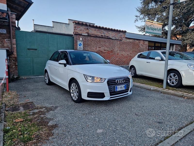 Usata Audi A1 Ambiente 82 CV (60 kW) 2016 Bianco Utilitaria