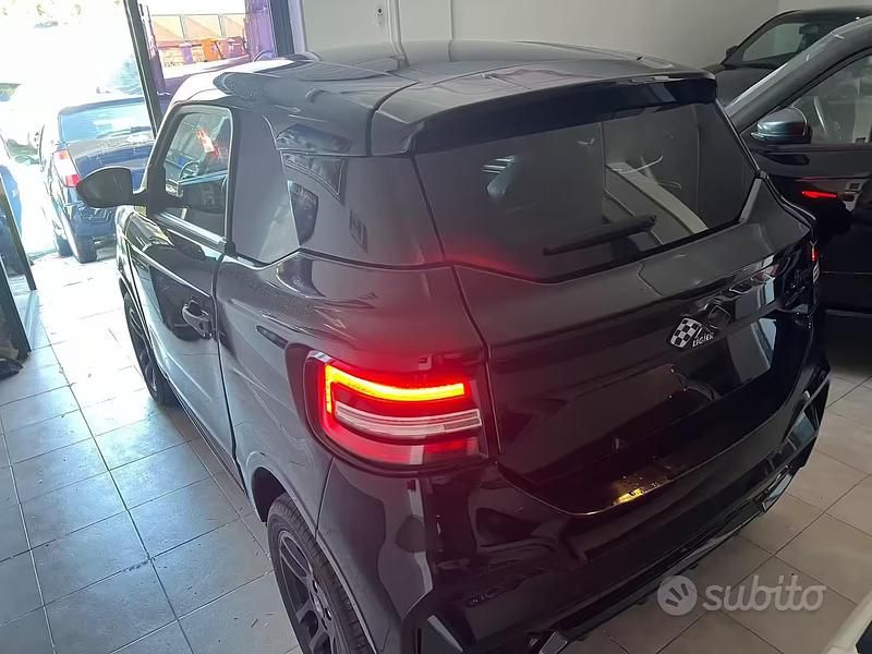 Usata Ligier JS50 2025 Nero Utilitaria