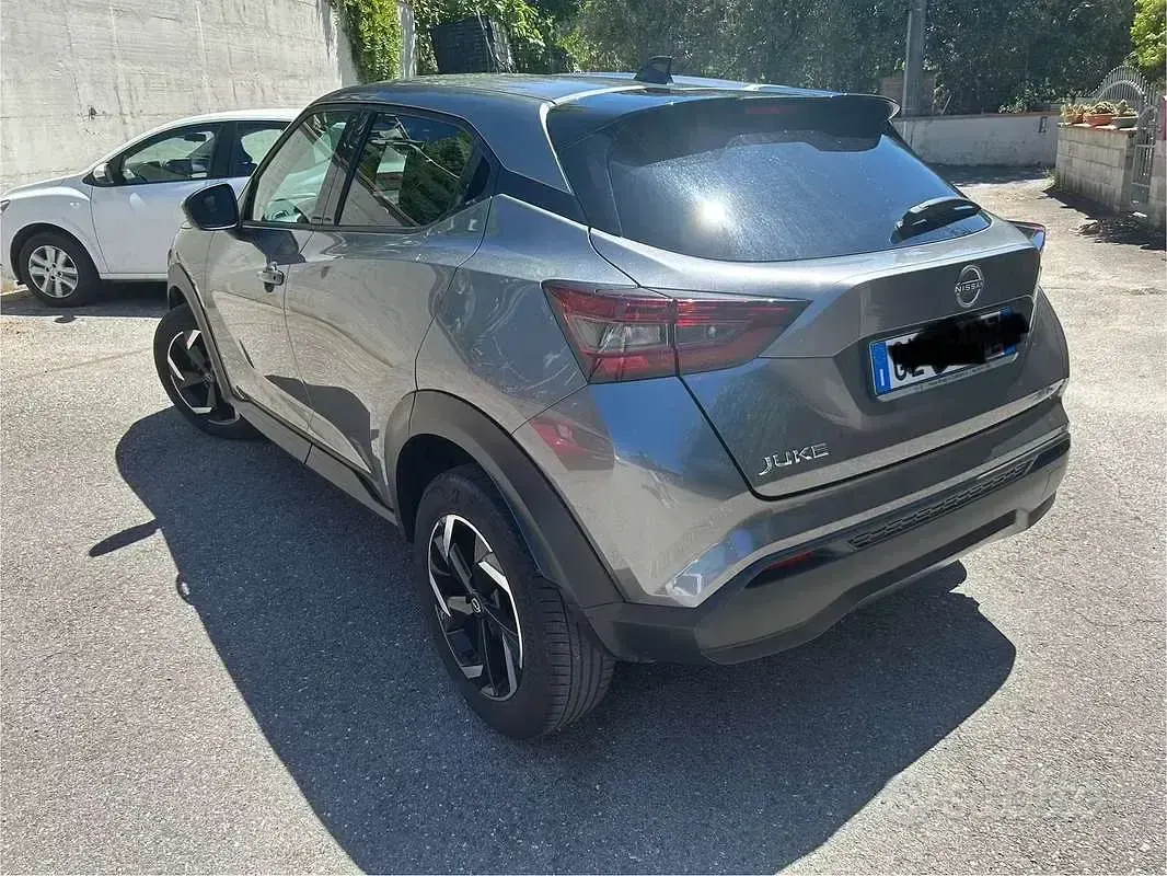 Usata Nissan Juke N-Connecta 114 CV (83 kW) 2023 Grigio SUV