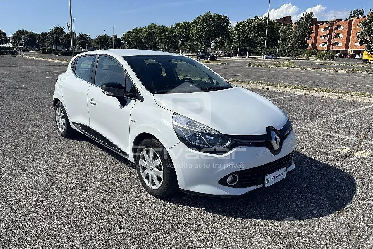 Usata Renault Clio 73 CV (53 kW) 2015 Bianco Utilitaria