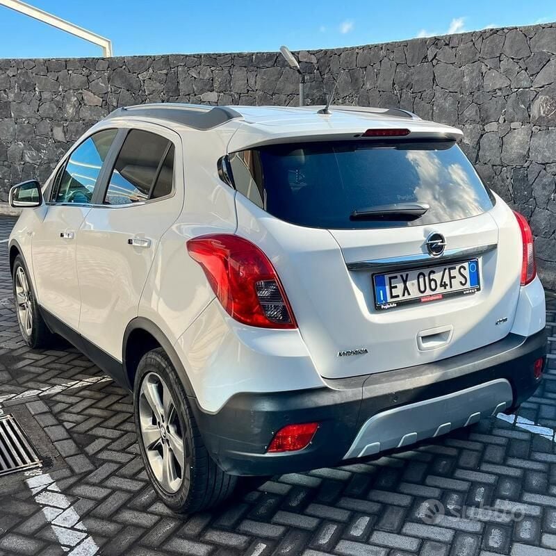 Usata Opel Mokka 131 CV (96 kW) 2014 Bianco SUV