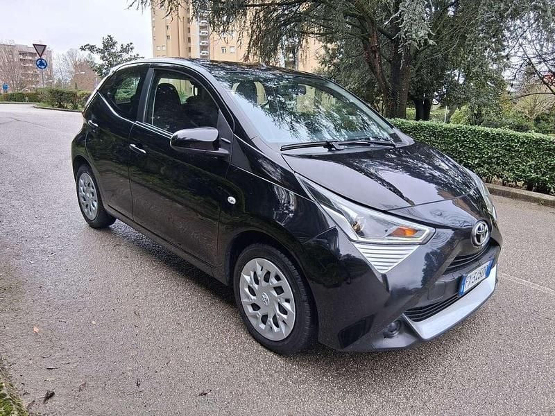 Usata Toyota Aygo X-pure 69 CV (50 kW) 2019 Other Utilitaria