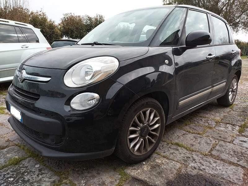 Usata Fiat 500L Lounge 95 CV (69 kW) 2016 Grigio Monovolume