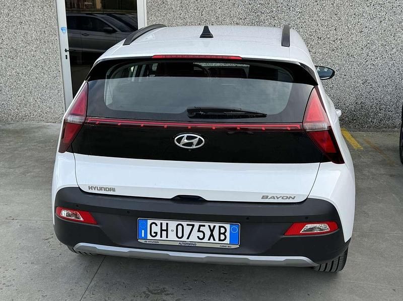 Usata Hyundai Bayon 101 CV (74 kW) 2022 Bianco SUV