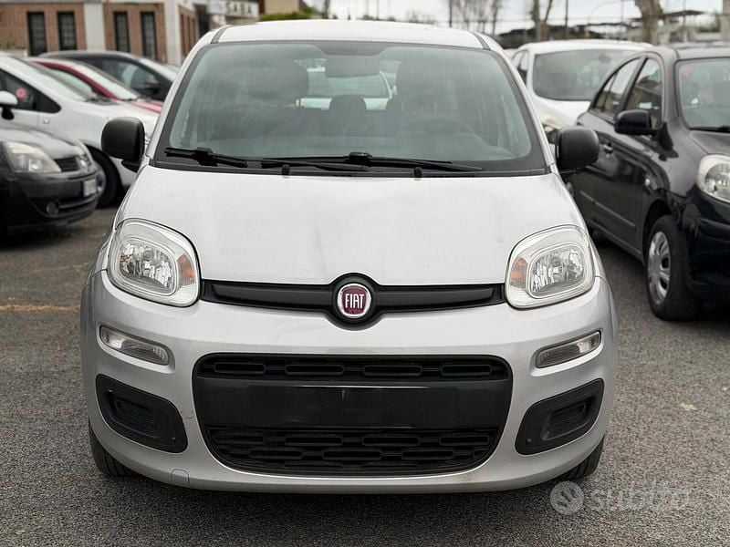 Usata Fiat Panda 69 CV (50 kW) 2019 Grigio Utilitaria