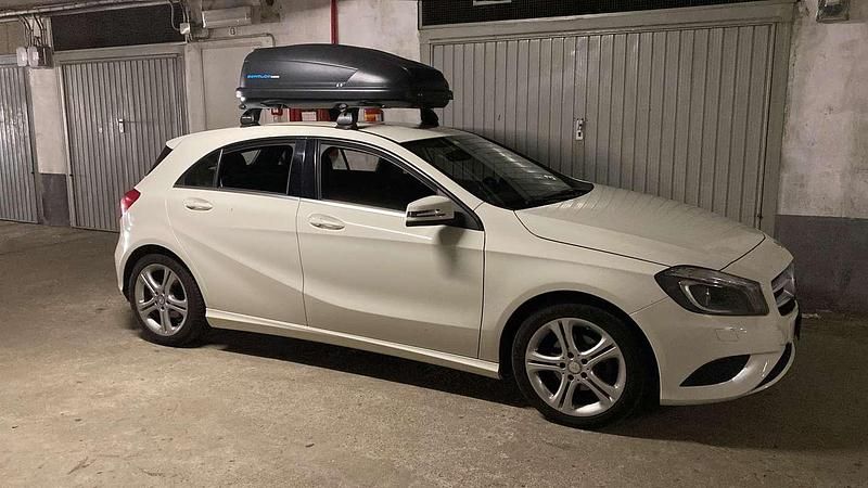 Usata Mercedes A180 Premium 109 CV (80 kW) 2015 Bianco Berlina