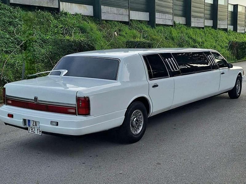 Usata Lincoln Continental 212 CV (155 kW) 1991 Bianco Berlina