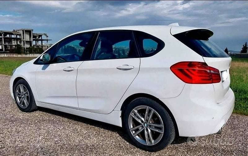 Usata BMW 218 140 CV (102 kW) 2020 Bianco Berlina