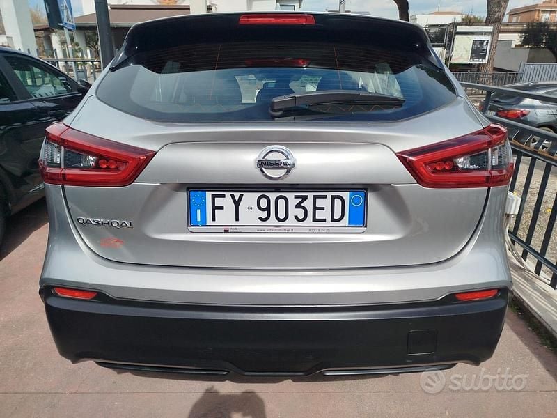 Usata Nissan Qashqai 116 CV (85 kW) 2019 Grigio SUV