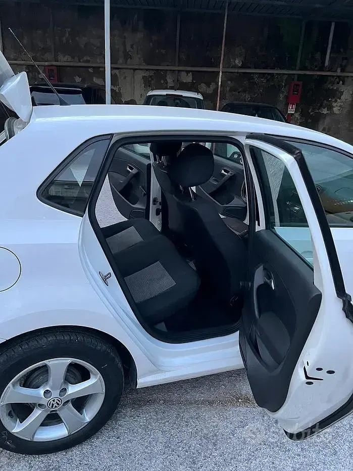 Usata VW Polo 60 CV (44 kW) 2014 Bianco Utilitaria