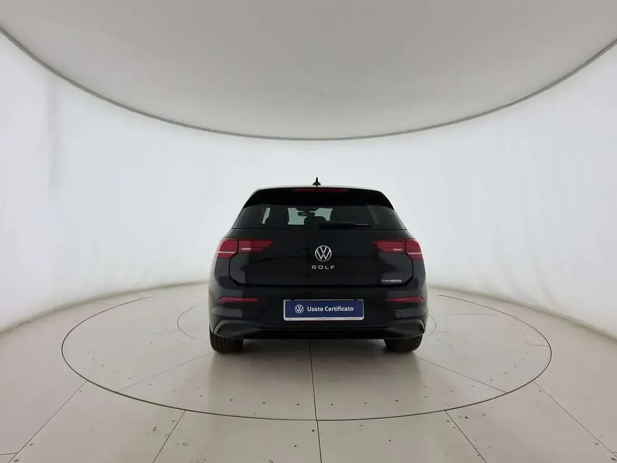Nuova VW Golf VIII Edition 204 CV (150 kW) 2026 Grenadill black metallizzato Berlina