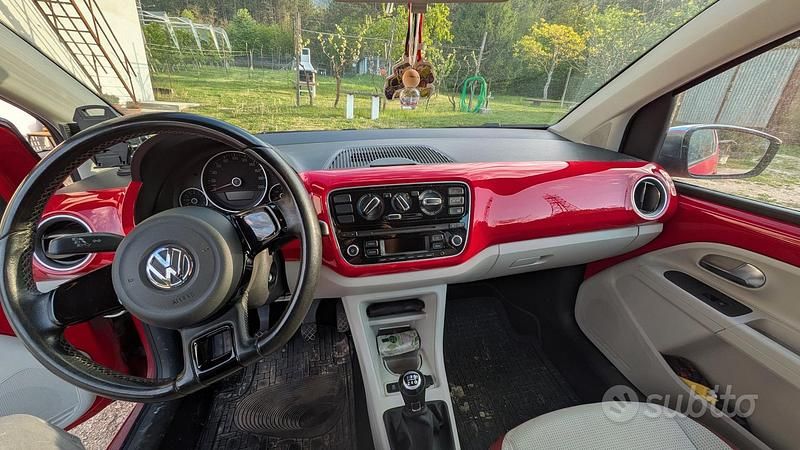 Usata VW up! 75 CV (55 kW) 2012 Utilitaria