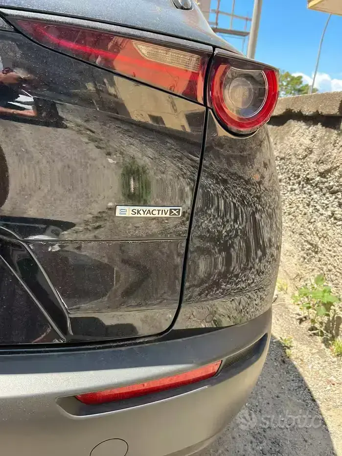 Usata Mazda CX-30 Exclusive 186 CV (136 kW) 2022 Nero SUV