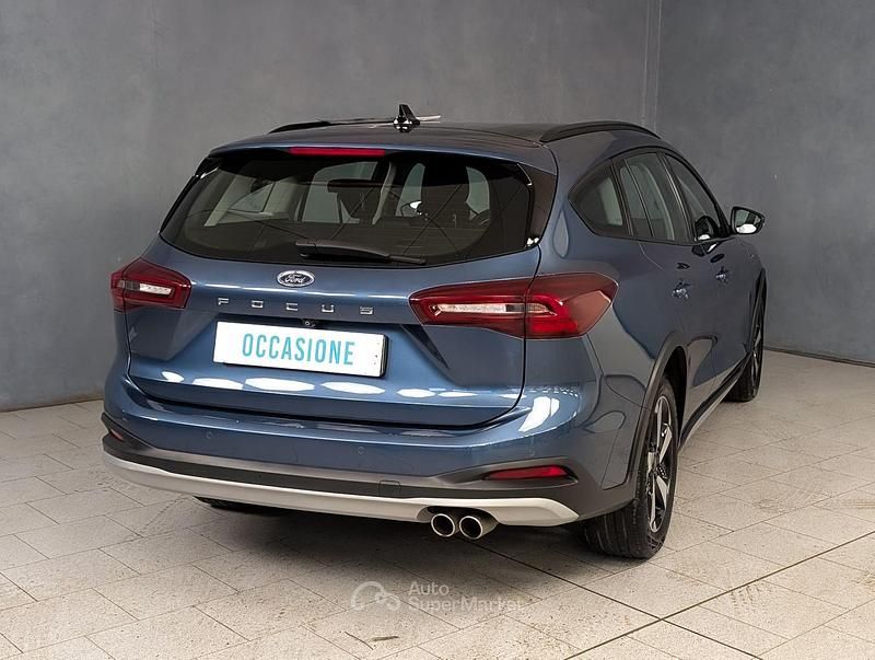 Usata Ford Focus Active 158 CV (116 kW) 2023 Blu Station wagon