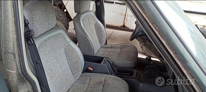 Usata Jeep Cherokee 116 CV (85 kW) 1995 Verde SUV