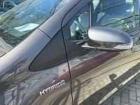 Usata Toyota Yaris Hybrid Business Edition 101 CV (74 kW) 2019 Bianco Utilitaria