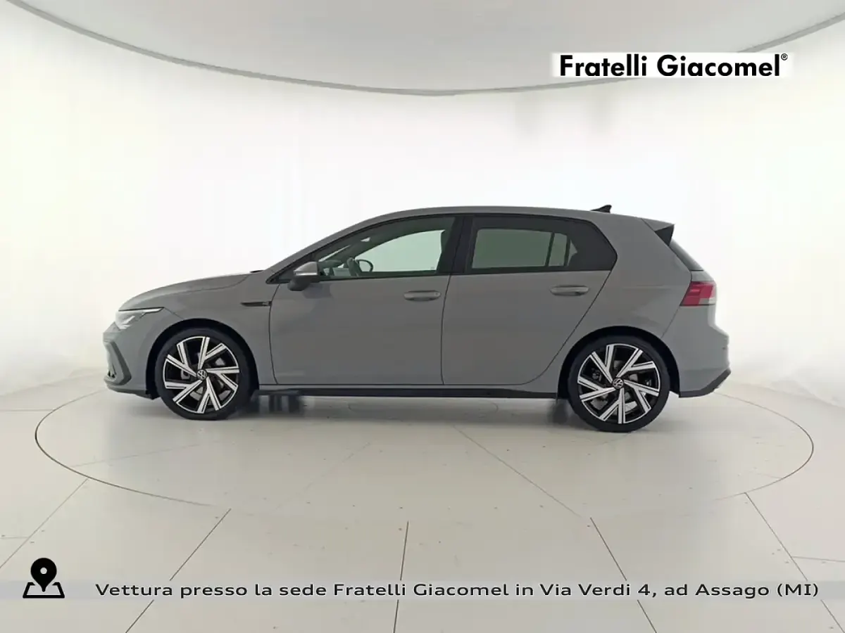 Usado VW Golf VIII R-line 150 CV (110 kW) 2023 Gris Berlina