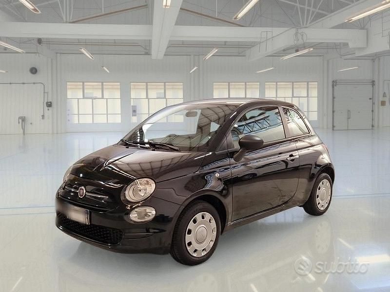 Nero Usata 2022 Fiat 500 Due volumi | 12.100 € (Buon prezzo) - Immagine 1/4