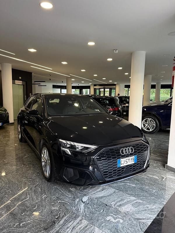 Usata Audi A3 S-Line 116 CV (85 kW) 2022 Nero Berlina