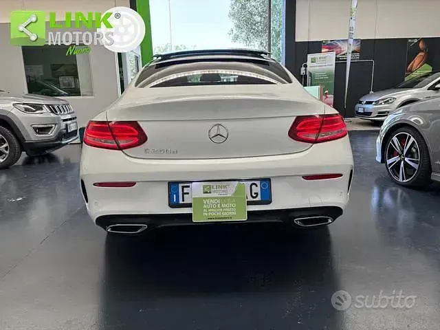 Usata Mercedes C250 Premium 204 CV (150 kW) 2018 Bianco Coupé