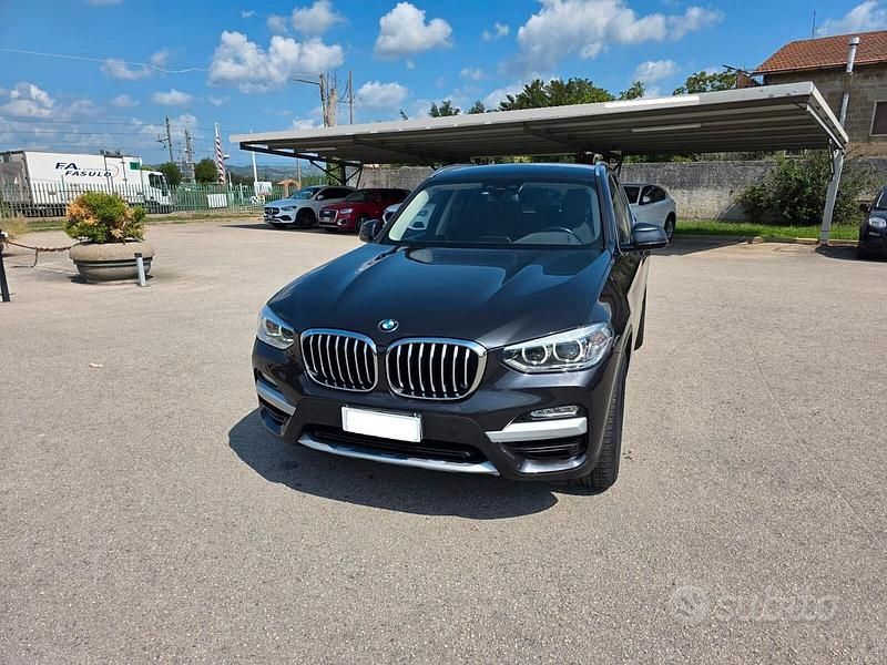 Grigio Usata 2019 BMW X3 xLine SUV | 23.900 € (Super prezzo) - Immagine 1/4