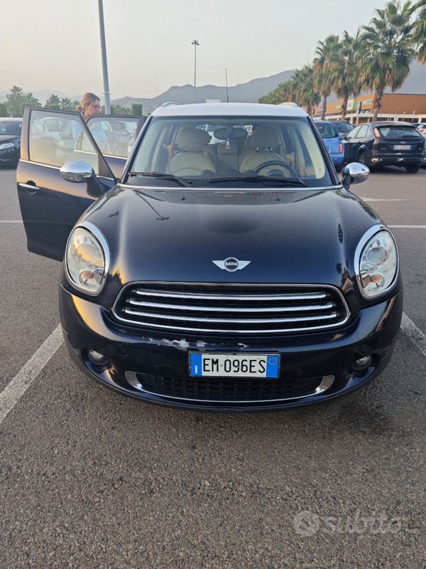 Blu Usata 2012 Mini Cooper D Countryman SUV | 8500 € - Immagine 1/4