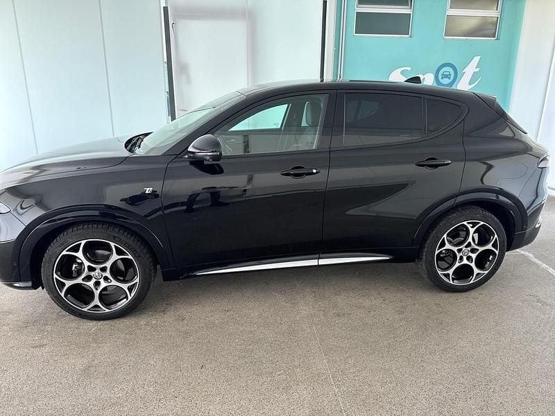 Usata Alfa Romeo Tonale Ti 131 CV (96 kW) 2023 Nero SUV