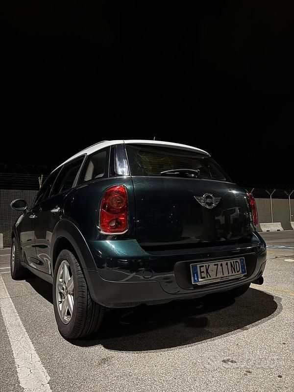 Usata Mini Cooper 184 CV (135 kW) 2012 Verde Utilitaria