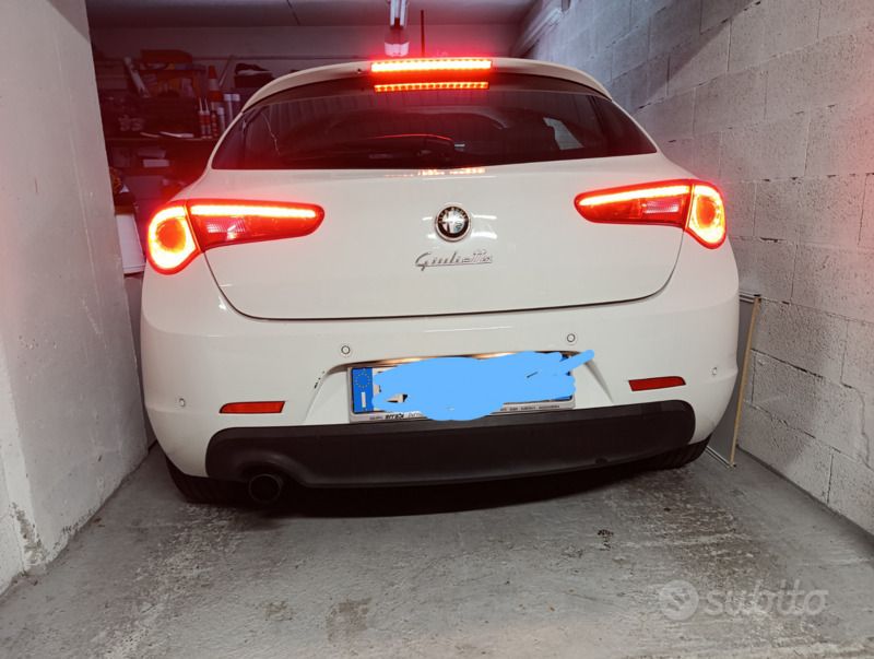Usata Alfa Romeo Giulietta 109 CV (80 kW) 2012 Bianco Utilitaria