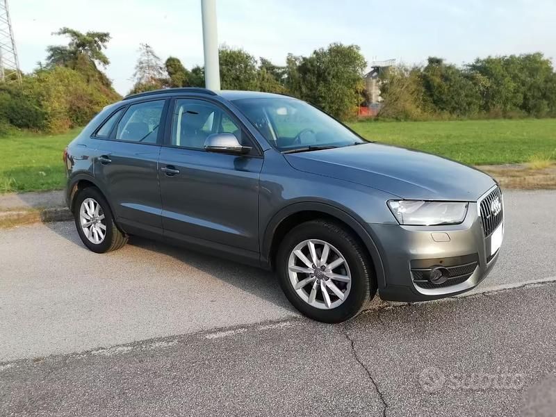Usata Audi Q3 170 CV (125 kW) 2012 Grigio SUV