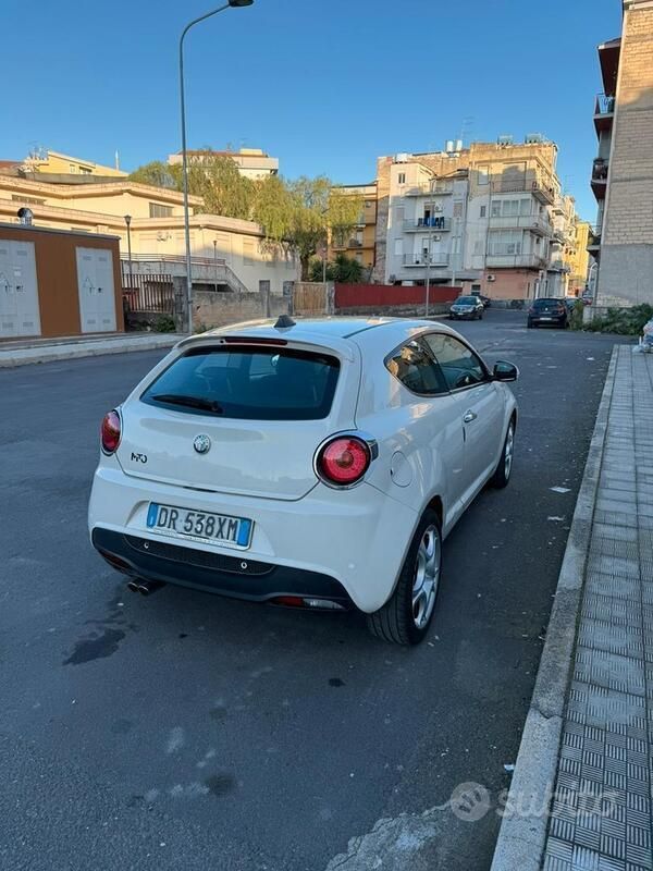Usata Alfa Romeo MiTo Distinctive 155 CV (114 kW) 2008 Utilitaria