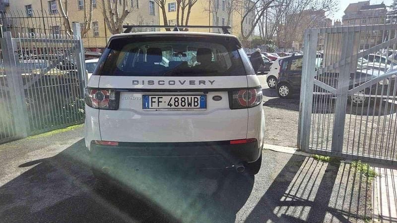 Usata Land Rover Discovery Sport 150 CV (110 kW) 2016 Bianco SUV