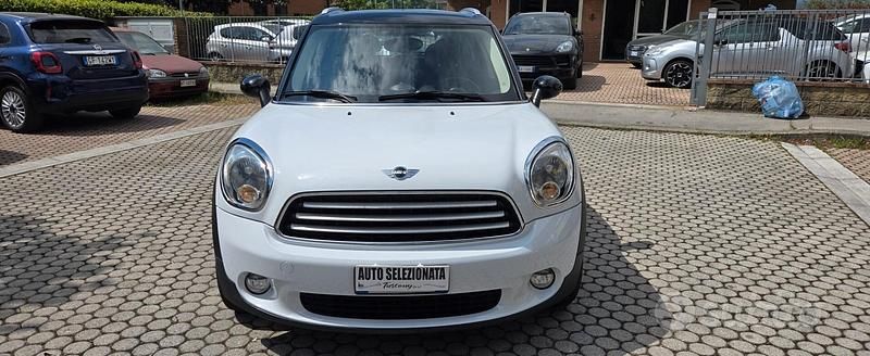 Begagnad Mini Cooper D Countryman Business 111 HK (81 kW) 2014 Vit SUV