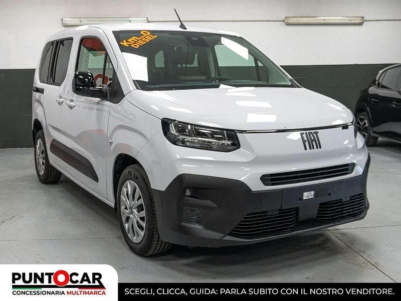 Nuova Fiat Doblò 102 CV (75 kW) 2026 Blu/azzurro Monovolume