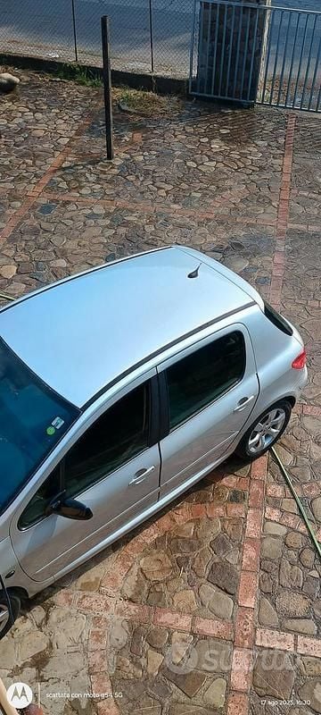 Usata Peugeot 307 109 CV (80 kW) 2006 Grigio Berlina