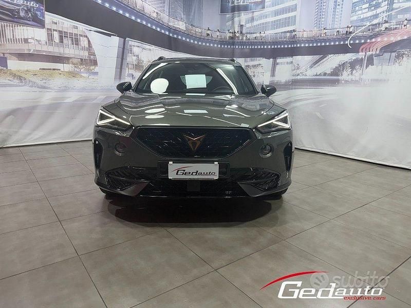 Usata Cupra Formentor 245 CV (180 kW) 2024 Grigio SUV