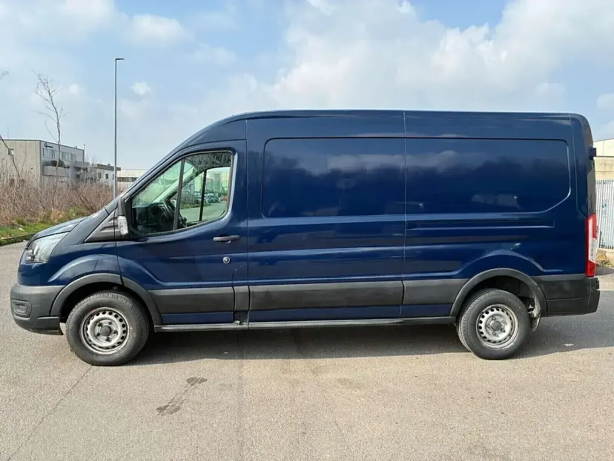 Usata Ford Transit 131 CV (96 kW) 2019 Blu/azzurro Furgone