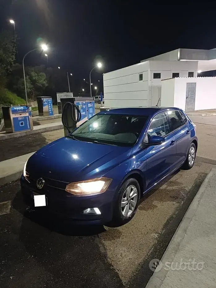Usata VW Polo 65 CV (47 kW) 2018 Blu Utilitaria