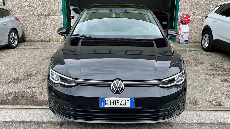 Usata VW Golf VIII Life 150 CV (110 kW) 2022 Nero Berlina