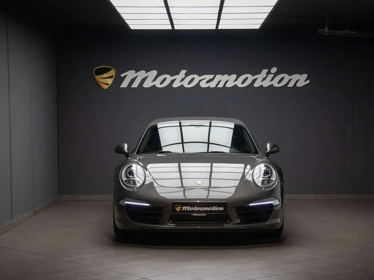 Usata Porsche 911 Carrera Cabriolet 349 CV (256 kW) 2013 Grigio agata Cabrio