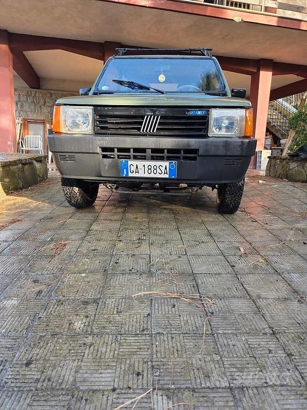 Usata 1997 Fiat Panda 4x4 Due volumi | 5000 € (Buon prezzo) - Immagine 1/4