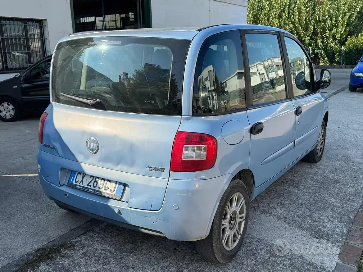 Usata Fiat Multipla 103 CV (75 kW) 2005 Monovolume