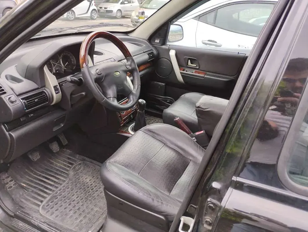 Usata Land Rover Freelander HSE 111 CV (81 kW) 2005 Nero SUV