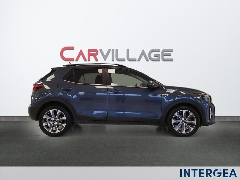 Usata Kia Stonic Style 100 CV (73 kW) 2022 Blu SUV