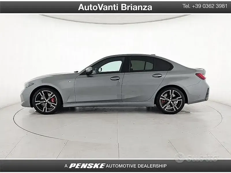 Usata BMW 320e M Sport 190 CV (139 kW) 2025 Grigio Berlina