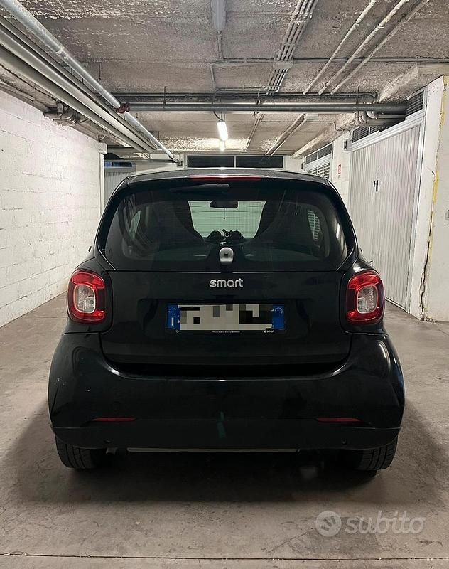 Usata Smart ForTwo Coupé Passion 71 CV (52 kW) 2015 Nero Coupé