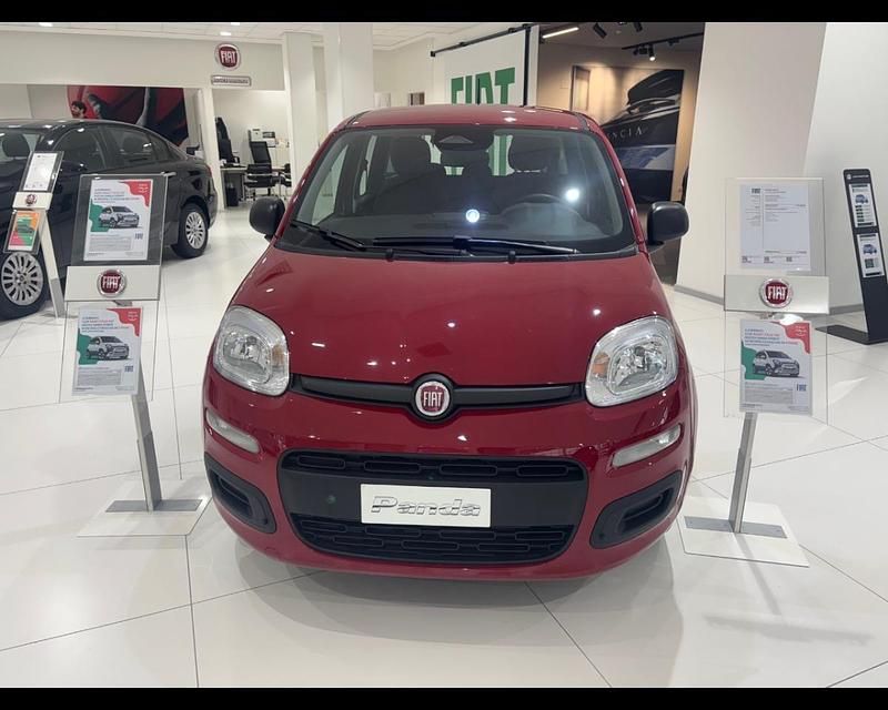 Nuova Fiat Panda 70 CV (51 kW) 2025 Rosso Utilitaria