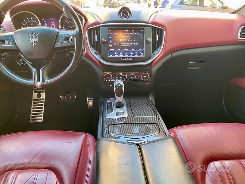 Usata Maserati Ghibli 275 CV (202 kW) 2014 Bianco Berlina